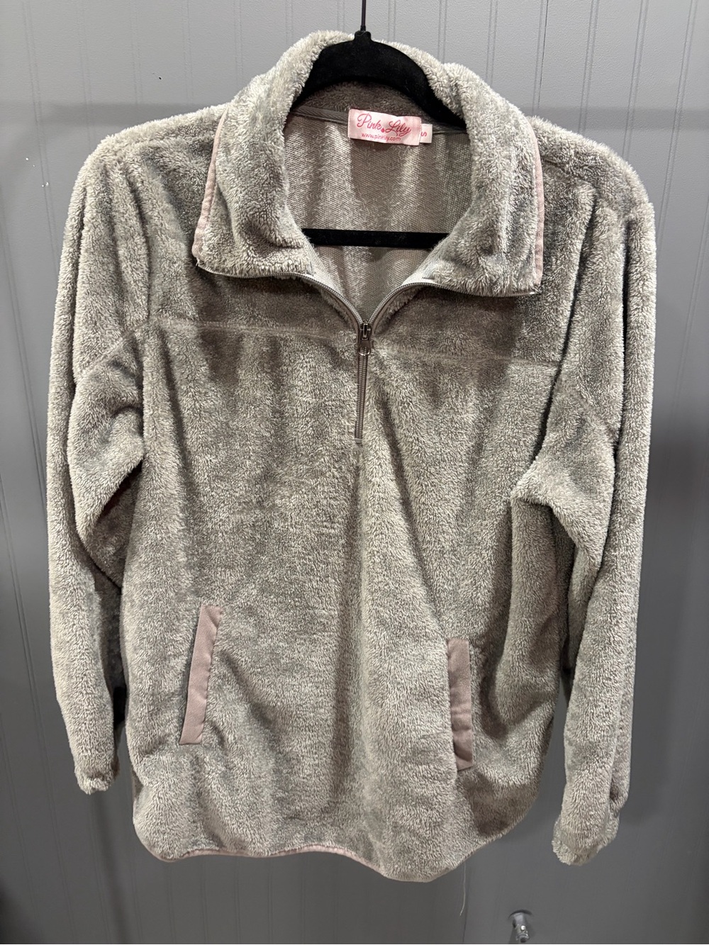 Pink Lily Plush Half-Zip Fleece Pullover - Light Gray
